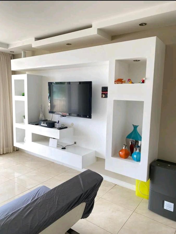 Beach Apartments At Marbella Del Caribe San Juan Exterior foto